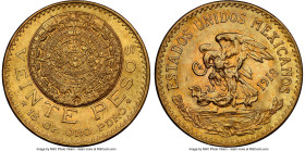 Estados Unidos gold 20 Pesos 1918 MS64 NGC, Mexico City mint, KM478. The intricate Piedra del Sol (Aztec Sun Calendar) design is fully rendered on thi...
