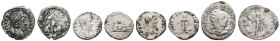 Römer Kaiserzeit
Lots und Sammlungen kleines Lot aus insgesamt 4 Münzen, zwei Provinzialprägungen von S. Severus aus Caesarea sowie eine Reichsprägun...
