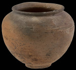 Antike Objekte
 Krug aus braunem Ton, Höhe ca. 8,5 cm, Durchmesser max. ca. 9 cm