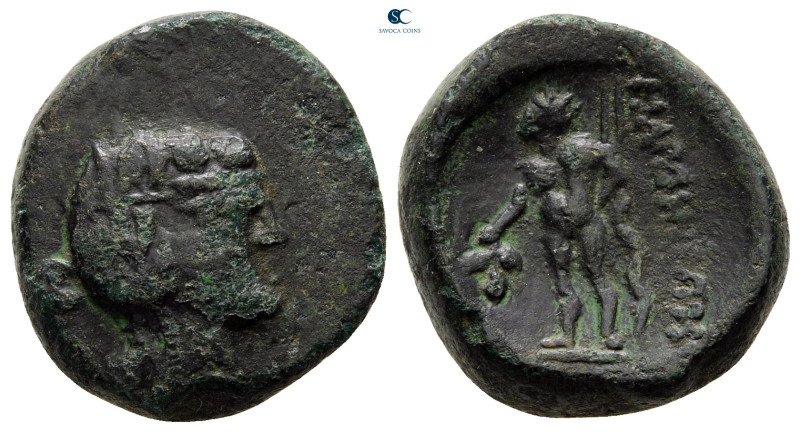 Thrace. Maroneia circa 200 BC. 
Bronze Æ

18 mm, 8,24 g



very fine