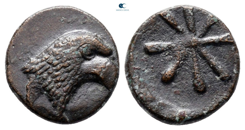 Aiolis. Kyme circa 350-300 BC. 
Bronze Æ

12 mm, 1,21 g



very fine