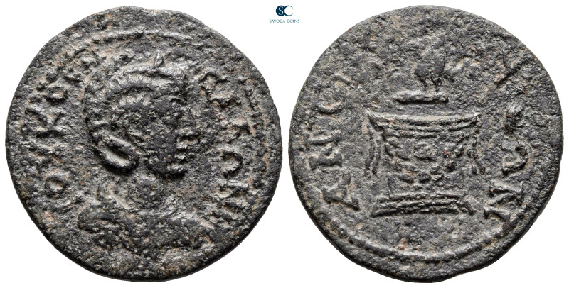 Caria. Antiocheia ad Maeander. Salonina AD 254-268. 
Bronze Æ

26 mm, 8,40 g...