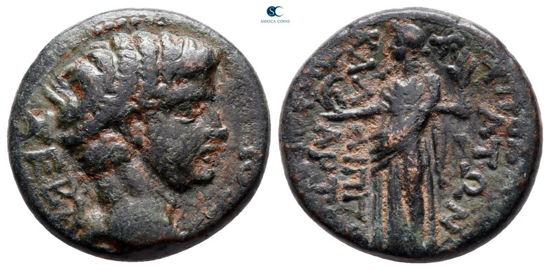 Caria. Apollonia Salbake. Tiberius AD 14-37. 
Bronze Æ

18 mm, 5,44 g



...