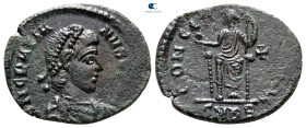 Gratian AD 375-383. Cyzicus. Follis Æ