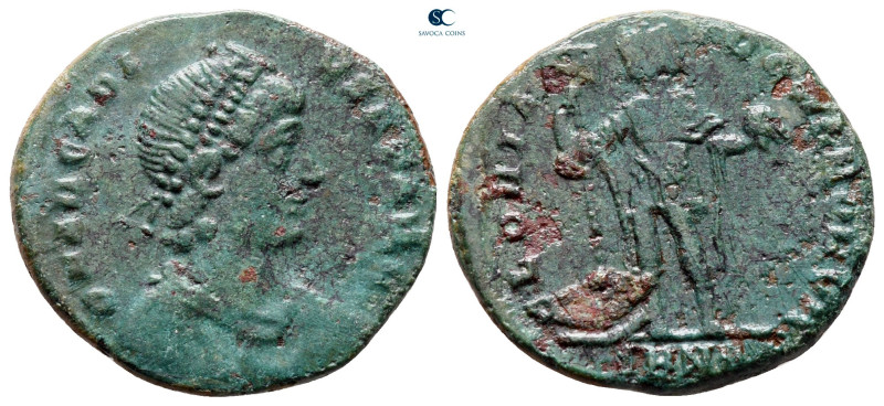 Arcadius AD 383-408. Nicomedia
Follis Æ

22 mm, 4,19 g



nearly very fin...