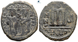 Phocas, with Leontia AD 602-610. Theoupolis (Antioch). Follis or 40 Nummi Æ