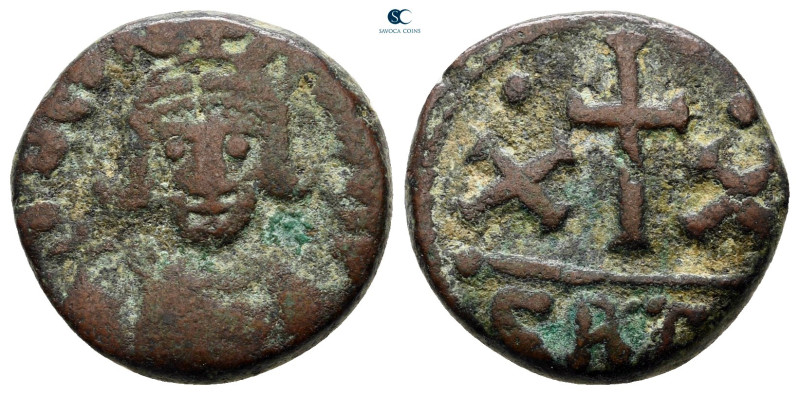 Constans II AD 641-668. Carthage
Half Follis or 20 Nummi Æ

17 mm, 4,43 g

...