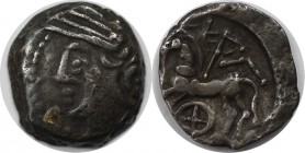 Keltische Münzen, GALLIA. Aedui. Quinar 80-50 v. Chr, Silber. 1.89 g. 12.1 mm. Castelin S.77 №684. Sehr schön