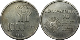 Weltmünzen und Medaillen, Argentinien / Argentina. Fußball-Weltmeisterschaft. 1000 Pesos 1978, Silber. 0.29OZ. KM 78. Stempelglanz