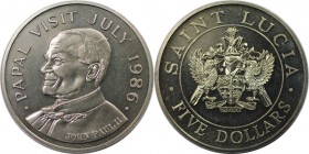 Weltmünzen und Medaillen, Saint Lucia. John Paul II. 5 Dollars 1986. Stempelglanz. Leicht berieben. Kl.Kratzer.