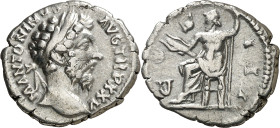 (171 d.C.). Marco Aurelio. Denario. (Spink 4884 var) (S. 113) (RIC. 227). 2,97 g. MBC.