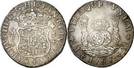 1767. Carlos III. México. MF. 8 reales. (AC. 1092). Columnario. Leves golpecitos. Rayita en reverso. 26,80 g. MBC+/MBC.