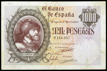 1940. 1000 pesetas. (Ed. D46) (Ed. 445). 21 de octubre, Carlos I. Puntos de grapa. Raro. MBC-.