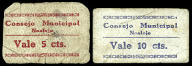 Noalejo (Jaén). Consejo Municipal. 5 y 10 céntimos. (KG. 535) (RGH. 3841 var y 3842 var). 2 cartones, con tampón en rojo. 2ª emisión. Raros. BC/MBC-....