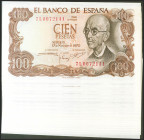 Conjunto de 19 billetes correlativos de 100 Pesetas, emitido el 17 de Noviembre de 1970, todos ellos con la serie 7L (Edifil 2021: 472c), conservando ...