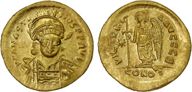 BYZANTINE EMPIRE: Anastasius I, 491-518, AV solidus (4.42g), Constantinople, S-5, helmeted and cuirassed bust, facing slightly to the right, holding s...