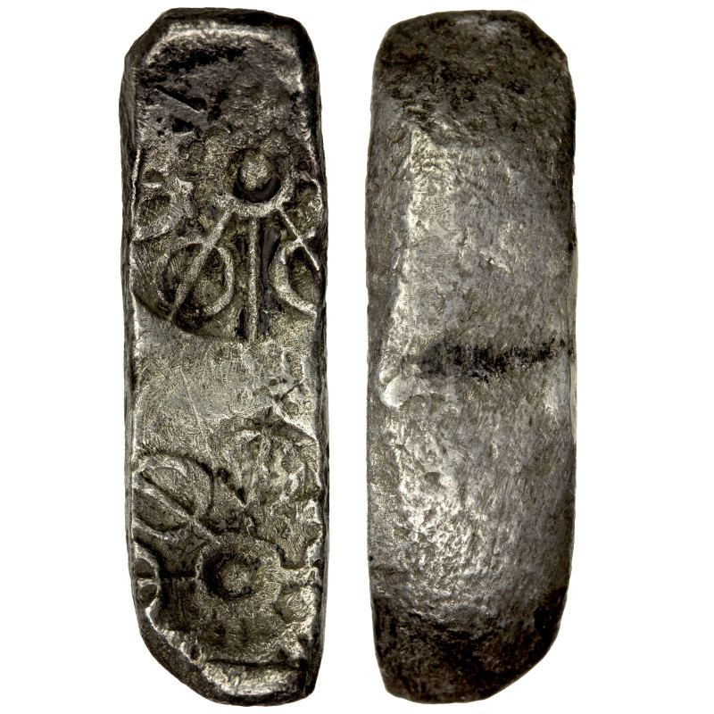 GANDHARA: Punchmarked, 5th/4th century, AR shatamana (10.10g), Ra-546/48, medium...