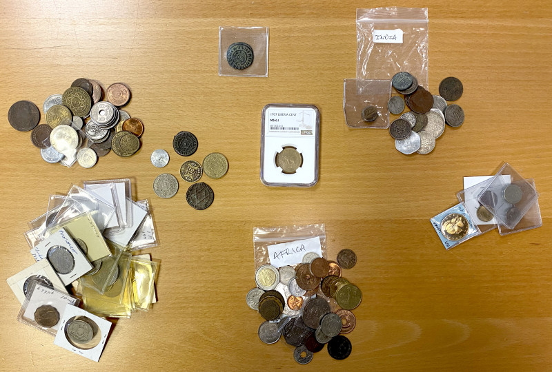 ASIA AND AFRICA: LOT of 127 coins and tokens, including Afghanistan (1 pc), Alge...