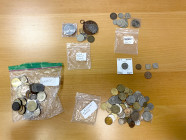 LATIN AMERICA: LOT of 117 coins, medals, and tokens, including Argentina (4 pcs), Bolivia (8), Brazil (16), British Honduras (1), Colombia (4), Costa ...
