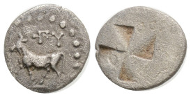 THRACE. Byzantion. 1/4 Siglos or Trihemiobol (Circa 340-320 BC).
Obv: Heifer standing left on dolphin left.
Rev: 'ΠΥ. Stippled quadripartite incuse sq...