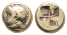 IONIA. Phokaia. EL Hekte (Circa 478-387 BC).
Obv: Head of Athena left, wearing crested Attic helmet decorated with griffin; below, small seal left.
Re...