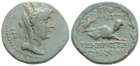 CILICIA. Hierapolis-Kastabala. Ae (2nd-1st centuries BC).
Obv: Turreted, veiled and draped bust of Tyche right.
Rev: ΙЄΡΟΠΟΛΙΤΩΝ / ΤΩΝ ΠΡΟC TΩ ΠΥΡΑΜΩ....