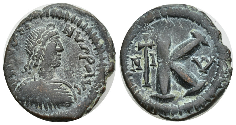 Justinian I. 527-565. Æ Half Follis (23mm, 7.81 g). Nicomedia mint, Struck 527-5...