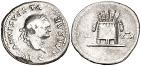 (78 d.C.). Vespasiano. Denario. (Spink 2293) (S. 216) (RIC. 980). 3,32 g. MBC-.