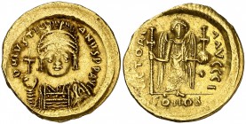 Justiniano I (527-565). Constantinopla. Sólido. (Ratto 446) (S. 140). 4,23 g. MBC+.