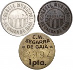 Segarra de Gaià. 1 peseta. (Cal. 18) (T. 2672 a 2674). Tres monedas en diferentes metales, serie completa. Raras. MBC+/EBC-.