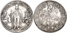 1613/2. Alemania - Orden Teutónica. Maximiliano de Austria. 1 taler. (Kr. 25). 28,08 g. AG. Dos puntos de soldadura en anverso. (MBC).