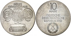 1982. Alemania Oriental. 10 marcos. (Kr. 87). 16,99 g. AG. Escasa. S/C.