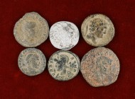 Lote formado por 3 bronces del Bajo Imperio y 2 bronces ibéricos, incluye 1 denario de Bascunes. Total 6 monedas. A examinar. MBC-/MBC.