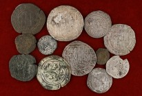 Reyes Católicos. Lote de 12 monedas, seis en plata (1/2, 1 (tres), 2 y 4 reales), todas diferentes. A examinar. BC/BC+.