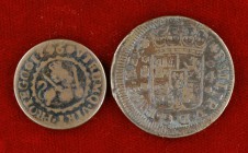 1743 y 1746. Felipe V. Segovia. 2 y 4 maravedís. Lote de 2 monedas. A examinar. BC/BC+.