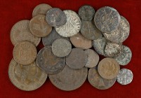 Lote de 24 monedas catalanas de diversas épocas. A examinar. BC-/MBC