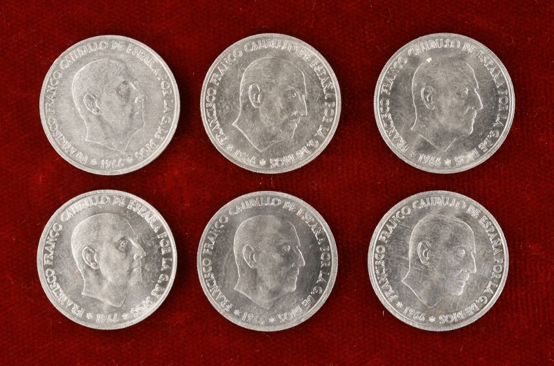 1966*67 a 69, 71 a 73. Estado Español. 50 céntimos. Lote de 6 monedas. A examina...