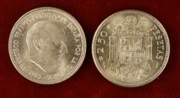 1953*1954. Estado Español. 2,50 pesetas. (Cal. 68). Lote de 2 monedas. S/C-.