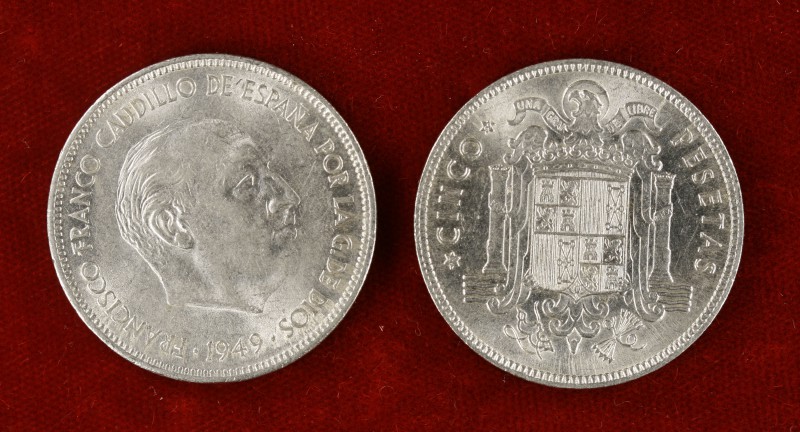 1949*1950. Estado Español. 5 pesetas. (Cal. 46). Lote de 2 monedas. EBC-/EBC.