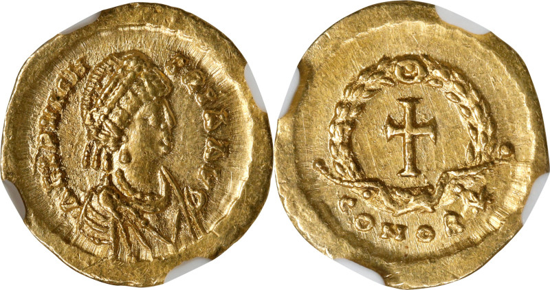 AELIA PULCHERIA (SISTER OF THEODOSIUS II & WIFE OF MARCIAN), 414-453 A.D. AV Tre...