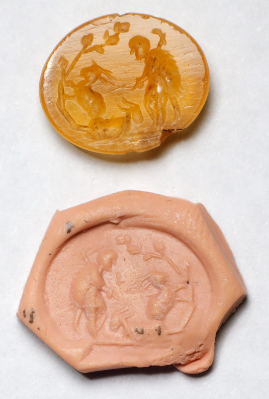 Roman Light Orange Carnelian Intaglio. ca. 1st - 2nd Century A.D. 0.58 Gms. FINE...