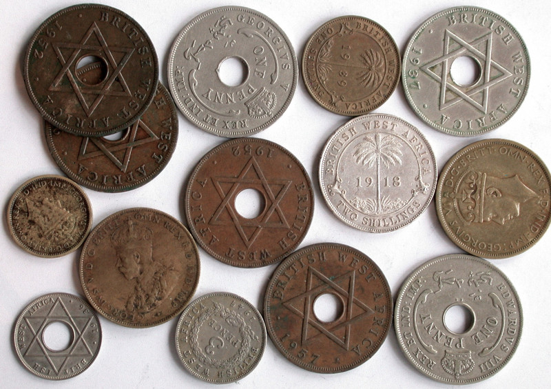 British West Africa. 
LOT von 14 Münzen. 2 Shillings, 1918, KM # 13 (zerkratzt/...