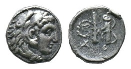 (Silver, 0.47g 8mm)Macedon, Kings of. Alexander the Great, 336-323 BC, AR obol, "Babylon" Mint, 317-311 BC. Head of young Herakles, wearing lion-skin,...