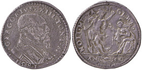 Gregorio XIII (1572-1585) Ancona - Testone 1581 - Munt. 201 AG (g 9,14) RR Porosità diffusa
qBB
