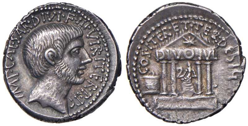 Ottaviano - Denario (37-36 a.C.) Testa a d. - R/ Tempio con la scritta DIVO IVL ...