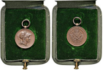 ROMA Medaglia Società Liberi Tiratori - AE (g 3,55 - Ø 19 mm) In bellissimo astuccio d’epoca della Johnson!
FDC