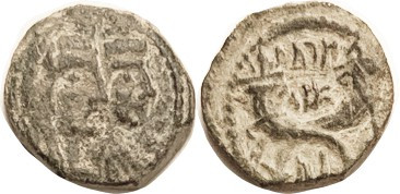 NABATAEA, Aretas IV & Queen Shaqilath, 9 BC - 40 AD, Æ18; Conjoined heads r/cros...
