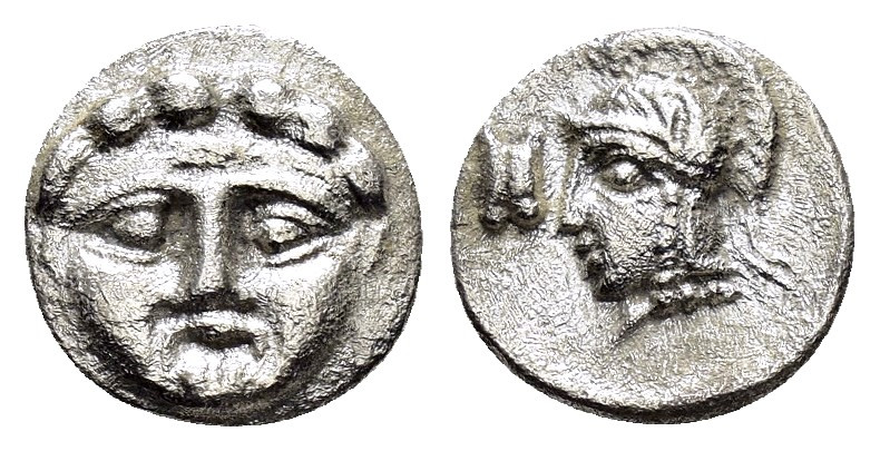 PISIDIA.Selge.(Circa 350-300 BC).Obol.

Obv : Facing gorgoneion.

Rev : Helmeted...