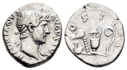 HADRIAN.(117-138).Rome.Denarius.

Weight : 3.06 gr
Diameter : 16 mm