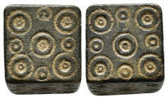 ANCIENT ISLAMIC BRONZE COMMERCİAL WEIGHTS (15TH-19TH AD)

Weight : 58.7 gr
Diameter : 19 mm